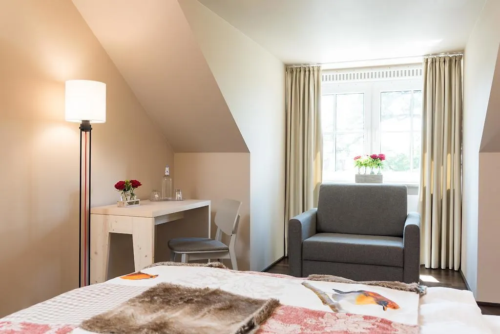 ****  Feldmochinger Hof Hotel Munich Germany