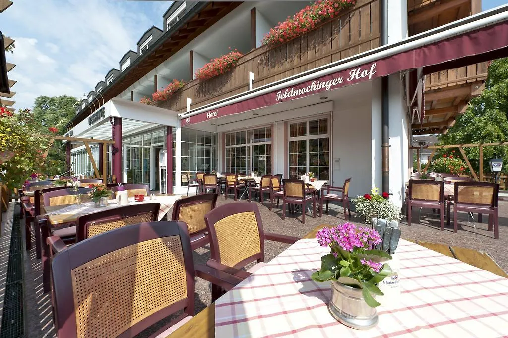 Feldmochinger Hof Hotel München 4*,